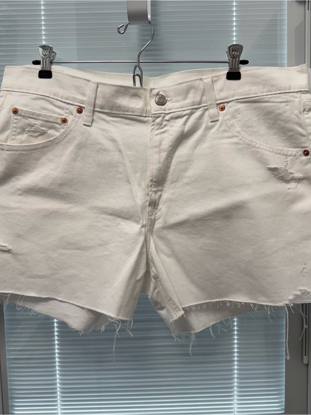 GAP White Denim Cutoff Shorts with Frayed Edge